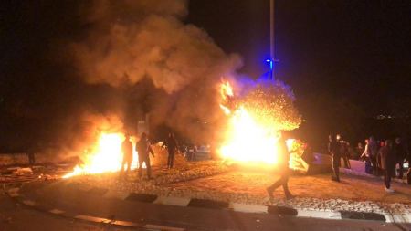 بسمة طبعون : مواجهات بين الاهالي والشرطة خلال تظاهرة ضد عنف الشرطة | شاهدوا