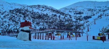  منخفض قطبي وثلوج فوق الجبال يوم الأربعاء