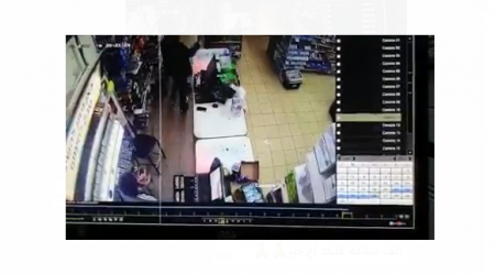 بالفيديو.. سطو مسلح على دكان في مدينة طمرة وسرقة مبلغ من المال