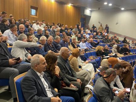 وزارة البناء والإسكان تقيم مؤتمرا حول تطوير حلول السكن للمجتمع العربي