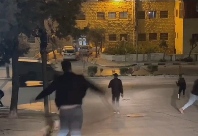 إصابات في نابلس والبيرة وجنين .. وحملة اعتقالات بالضفة والقدس