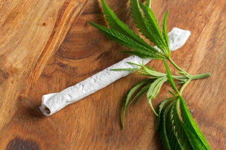 تسهيلات جديدة في اسرائيل باستعمال القنب الطبّي