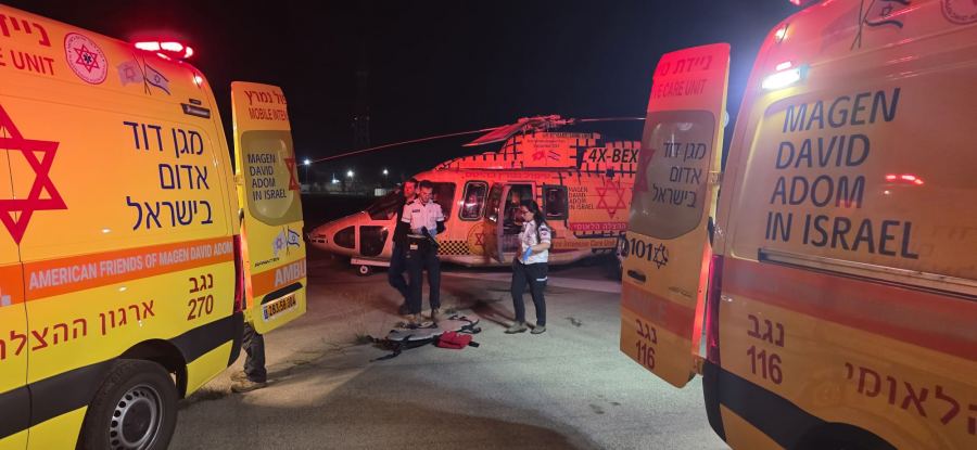 اصابة 3 شبان باطلاق نار في الطيبة والرملة | امس