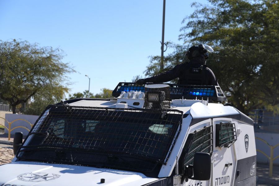 اعتقالات في بئرالسبع والترابين والخليل والقدس وكفربرا والرملة