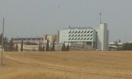 إصابة زوج من البعينة نجيدات بالتسمم