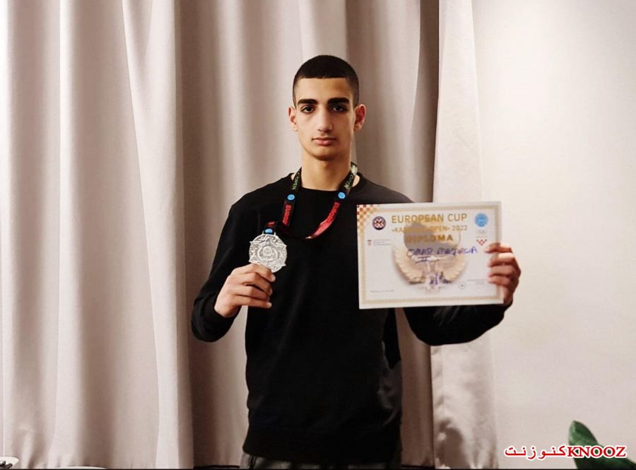 الطالب عمر مصاروة من الطيبة يفوز ببطولة الكيك بوكس