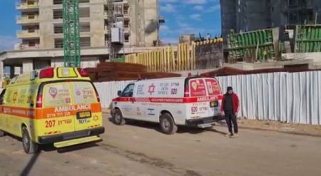 مصرع عامل في نتانيا اثر سقوطه عن الطابق الـ 8