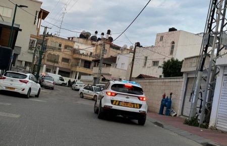 مصاب بجريمة اطلاق نار في مدينة الطيرة