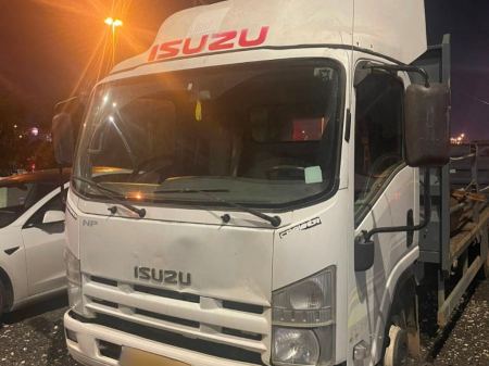 القبض على سائق شاحنة من الرملة يقود برخصة ملغاة