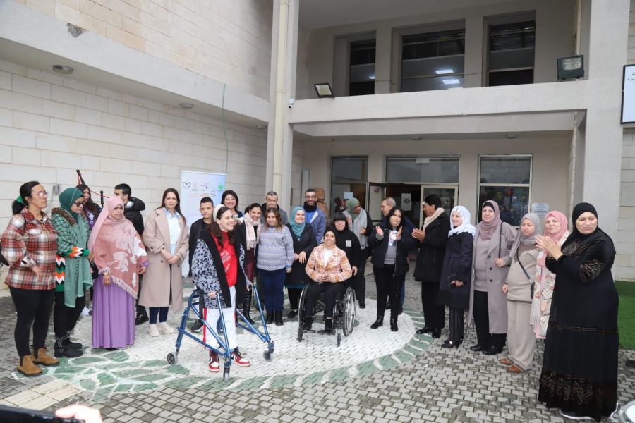 المركز الجماهيري بكفر كنا يزور المركز الجماهيري مجد الكروم