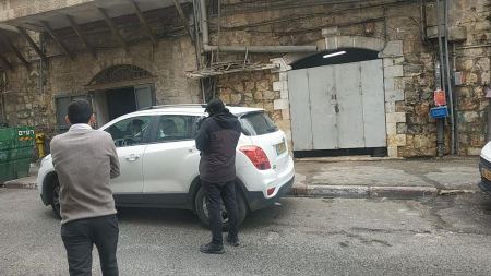 القدس: الاعتداء على طاقم اعلام تركي من قبل الحريديم 