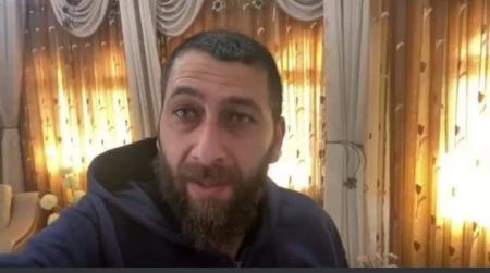 تعقيب الناشط عيسى ابو الرتاج على احراق محله
