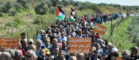 بالتعاون بين النائب جبارين ولجنة الروحة: تطورات ايجابية لتغيير مسار خط الكهرباء