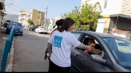 القائمة المشتركة تهنئ الأمهات العربيات بعيد الأم: الأم وطن