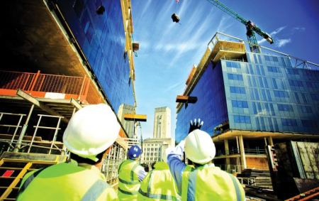 الرقابة على البنوك تتخذ المزيد من الخطوات على ضوء الارتفاع في مخاطر الائتمان لقطاع البناء والعقارات