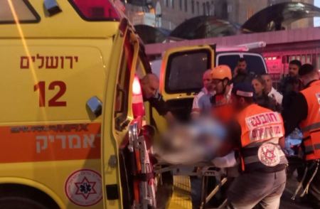 إطلاق رصاص باتجاه شاب بعد تنفيذه عملية طعن في القدس