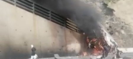 مصرع 20 وإصابة آخرين في حادث مروري لـحافلة معتمرين بالسعودية