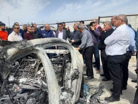 وفد المتابعة يتضامن مع الاهل في حوارة