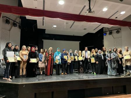 الطيبة : حفل تكريمي لكوكبة من النساء 