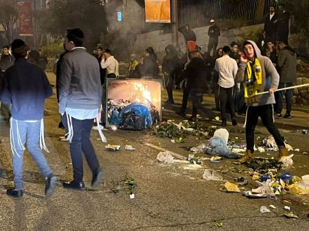 أنصار اليمين المتطرّف يعتدون على سائق سيارة أجرة فلسطينيّ في القدس 