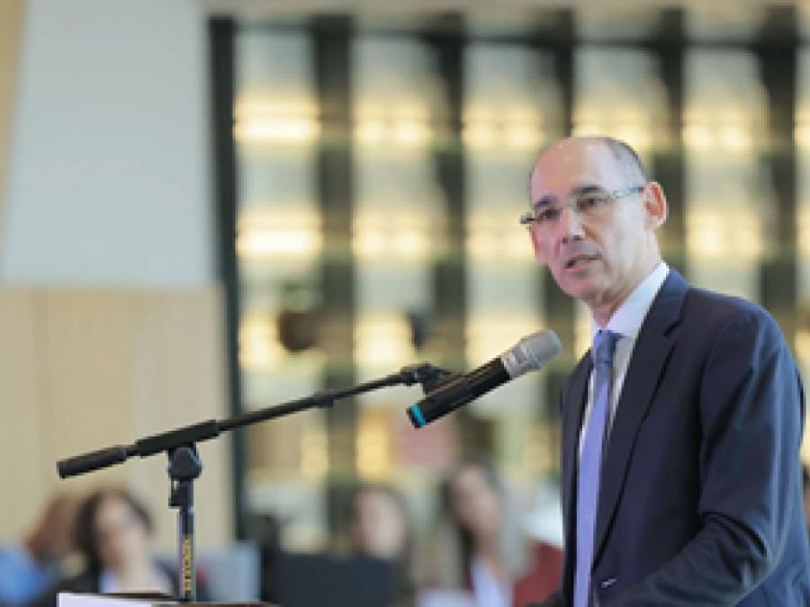 بنك إسرائيل يعقد يومًا دراسيًّا لتعزيز الثقافة المالية والشمول المالي