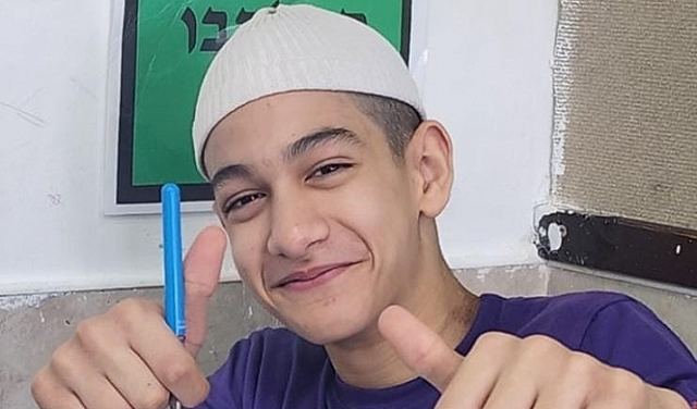 مصرع الفتى سليمان خضر ابو نجم من قرية جولس اثر انقلاب تركتورون