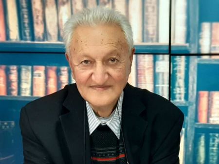 أُحيلُ الجرحَ طاقاتٍ