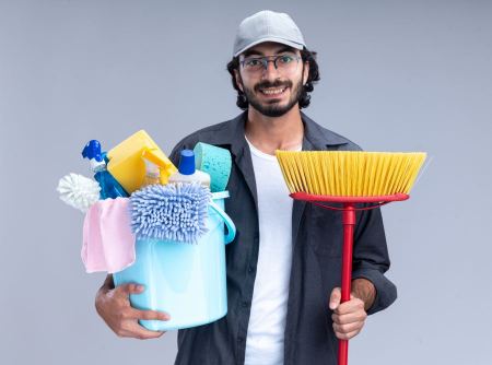هام جدًا لعمال النظافة؛ الاعتراف بمرض عامل النظافة كإصابة عمل