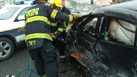 حادث طرق عند مدخل أم الفحم يتسبب بثلاث اصابات متفاوتة