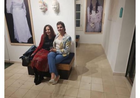 الفنانة التشكيلية سامية محمود تتألق في أعمال فنية رائعة