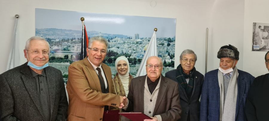 جامعة القدس توقع مذكرة تفاهم وجمعية الهلال الأحمر الفلسطيني لتدريب طلبة الكليات الطبية