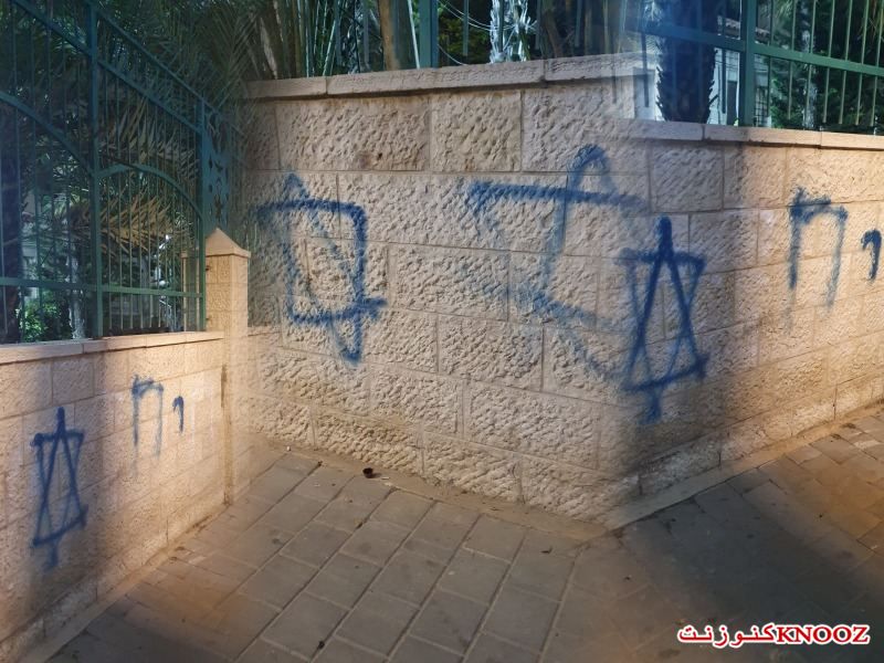 اعتداء على مسجد حسن بك ورسم نجمة داود على سور المسجد