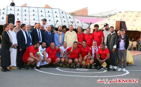 سعيد قيلش يجمع فنانين ورياضيين بنزلاء عين علي مومن بسطات