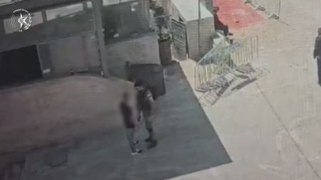 الشرطة الاسرائيلية : اعتقالات بجرائم امنية وجنائية في نابلس وبيرزيت والنقب والرملة