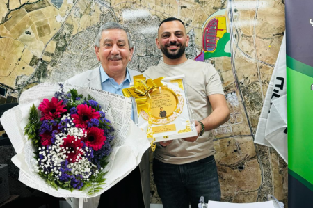 قسم التربية الخاصة في المركز الجماهيري يهنئون الادارة الجديدة لبلدية رهط وعلى راسها الحاج طلال