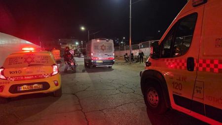 العنف : 3 إصابات في كفر مندا وحيفا وتل أبيب