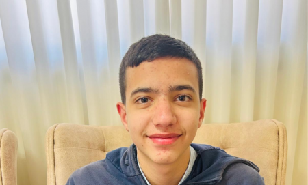 الطالب رازي بيادسة من باقة الغربية يُقبل في برنامج MEET للقادة المستقبليين