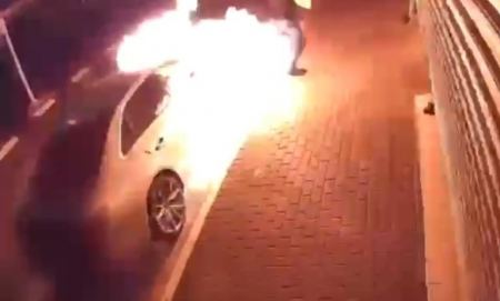 لائحة اتهام ضد شاب وقاصر بتهمة إضرام النار في مركبة بطبريا إثر خلاف مالي