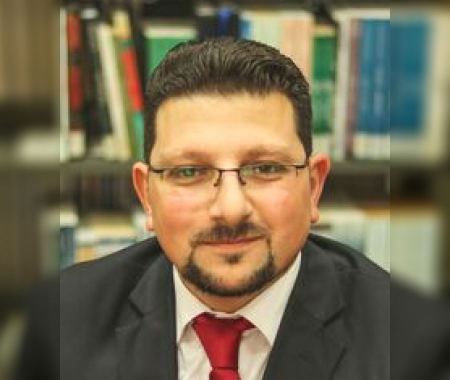 الكاتب الروائي محمد الحلواني في سطور الرواية العربية