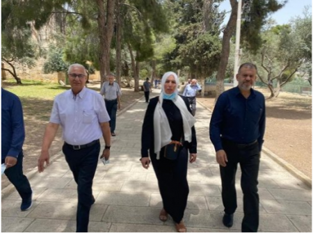 الحركة الإسلامية والموحدة: ندين الانتهاك لحرمة المسجد الأقصى