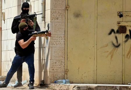اشتباكات مسلحة خلال اقتحام مدينة جنين