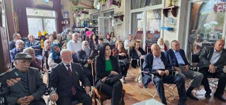 افتتاح صالون الدكتور سناء العطاري الثقافي في القدس 