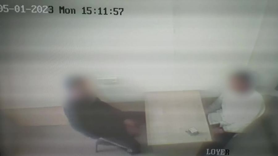 لائحة اتهام وتوقيف محام بتهريب مخدرات الى سجين