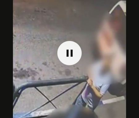 القدس : عتقال مشتبهين بتورطهم في اعتداء على شخص بالشيخ جراح 