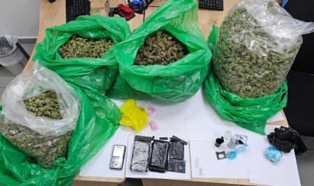  ضبط مخدرات والقبض على مشتبهين في الفريديس