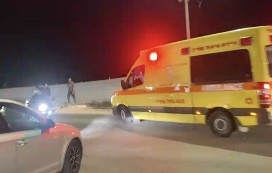 مصرع شاب من حورة بحادث واصابتين باطلاق نار في رهط وطمرة