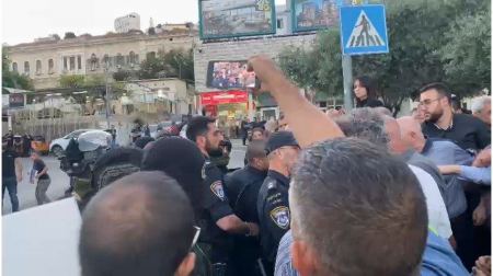 وقفة احتجاجية في الناصرة تنديداً بالحرب (فيديو)