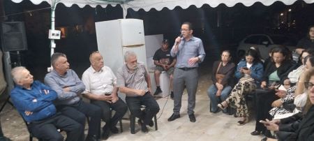 الطيبة: افتتاح خيمة اعتصام للدفاع عن الأرض والمسكن