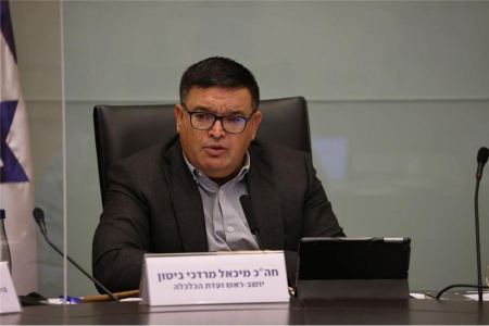 المصادقة على توسيع شارع 6 بين التقاطع التبادلي شوريك وعين توت