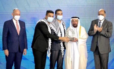 الفلسطيني محمد أبو رجيلة يفوز بجائزة ايكروم الشارقة للتراث العربي